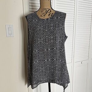 Black and White Sleeveless Top